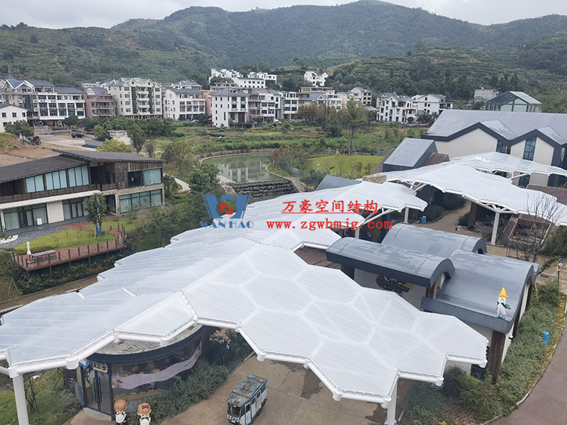 ETFE膜結(jié)構(gòu)建筑有哪些優(yōu)勢？ETFE膜結(jié)構(gòu)材料對比其他材料有哪些優(yōu)點(diǎn)？