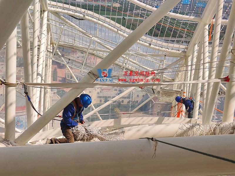 勞動最光榮，致敬一線工作者！