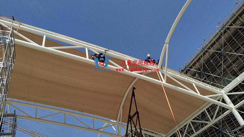 勞動最光榮，致敬一線工作者！