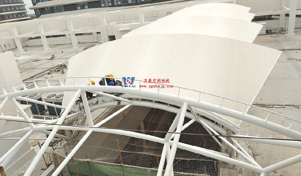 工程進(jìn)度全速推進(jìn)，PTFE膜材張拉在即！