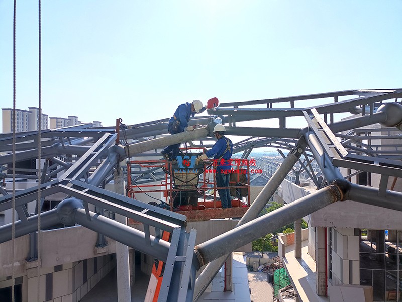 嘉興長(zhǎng)安里ETFE氣枕鋼膜結(jié)構(gòu)頂棚工程現(xiàn)場(chǎng)學(xué)習(xí)觀摩會(huì) 嘉興長(zhǎng)安里ETFE氣枕鋼膜結(jié)構(gòu)頂棚工程現(xiàn)場(chǎng)學(xué)習(xí)觀摩會(huì)