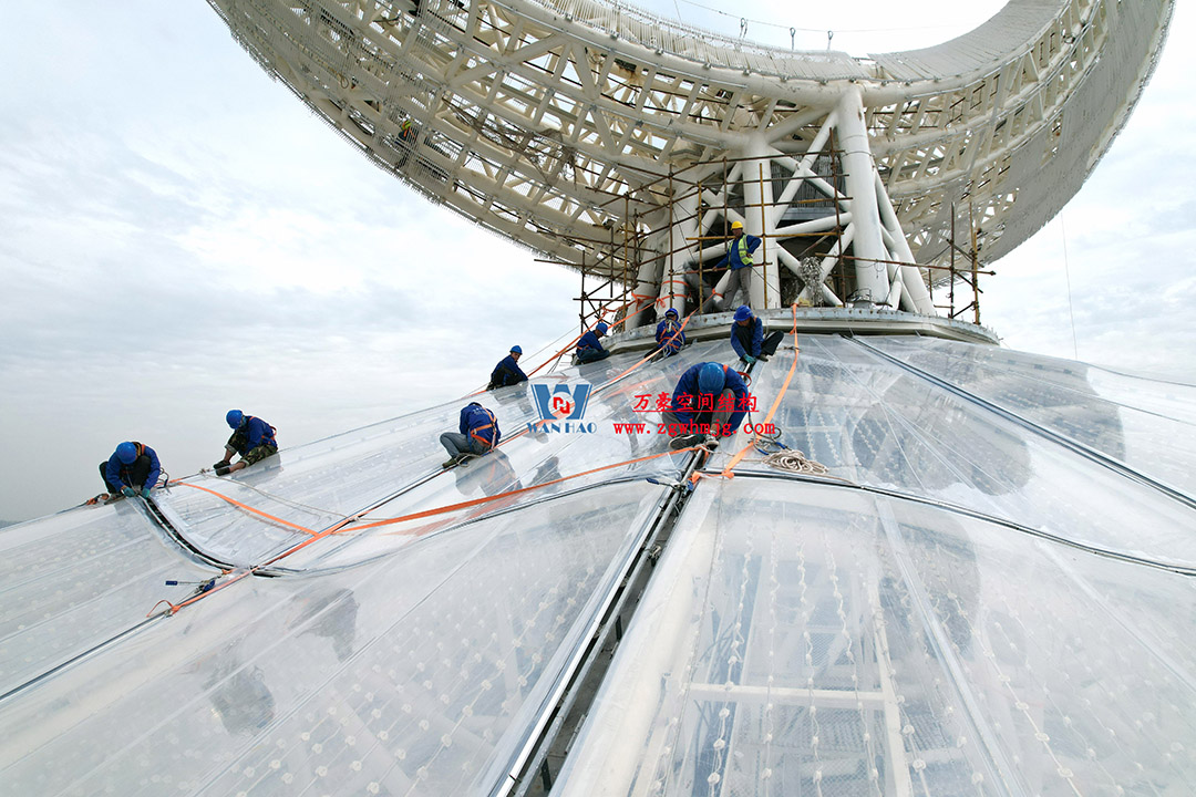 ETFE膜結(jié)構(gòu)地標(biāo)塔—以愛之名，點(diǎn)亮絲路歡樂世界