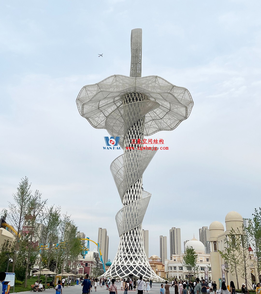 ETFE膜結(jié)構(gòu)地標(biāo)塔—以愛之名，點(diǎn)亮絲路歡樂世界