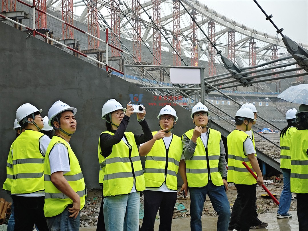 標(biāo)桿引領(lǐng)，智啟未來——萬豪集團(tuán)營銷、設(shè)計(jì)與技術(shù)骨干共赴無錫奧體中心，現(xiàn)場觀摩學(xué)習(xí)解鎖“創(chuàng)新密碼”