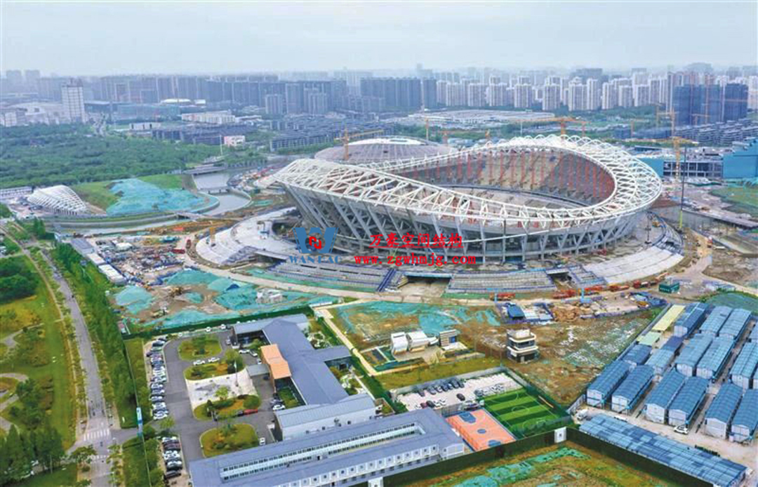 緊跟“蘇超熱浪”，火熱施工中，一只白鷺即將振翅高飛！