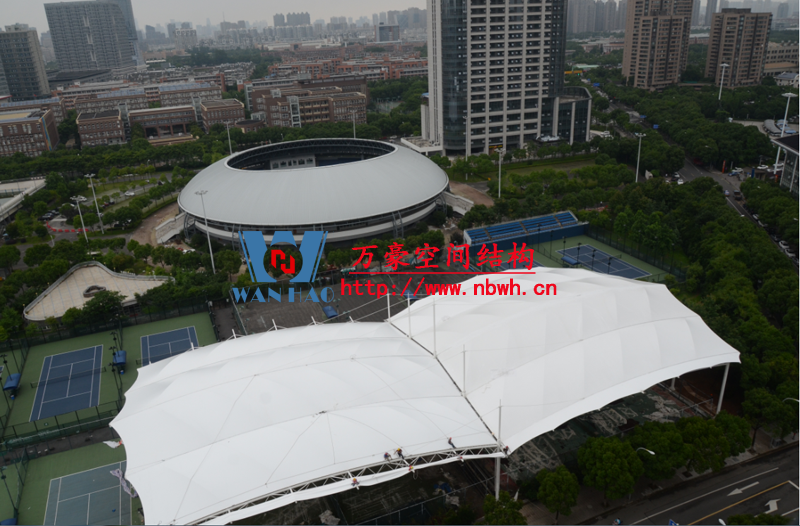 膜結(jié)構(gòu)遮陽(yáng)雨棚