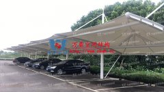 膜結(jié)構(gòu)的車棚有什么特點？為什么膜結(jié)構(gòu)的車棚如此受歡迎？